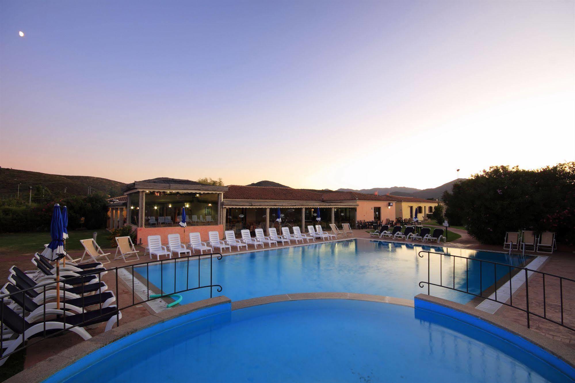 Li Suari Club Village San Teodoro  Exterior foto